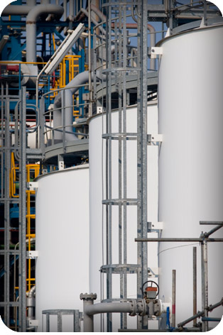 Chemical Plant Tank Cleaning Systems